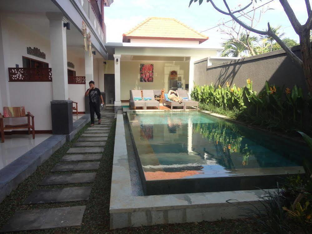Md Guesthouse By Best Deals Asia Hospitality سمينياك المظهر الخارجي الصورة